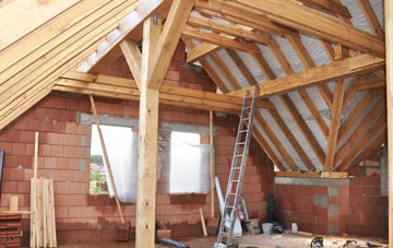 Hoff attic trusses